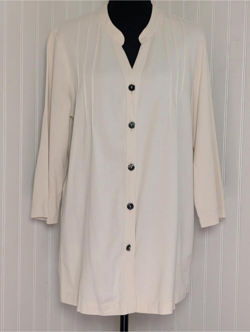 Hot Cotton Cream Button-Up PIntuck Tunic  - Medium